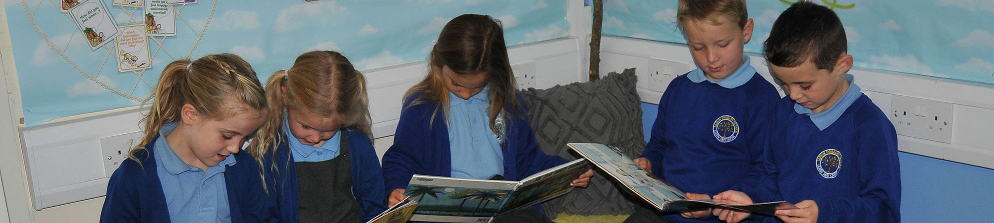 Primary school children reading